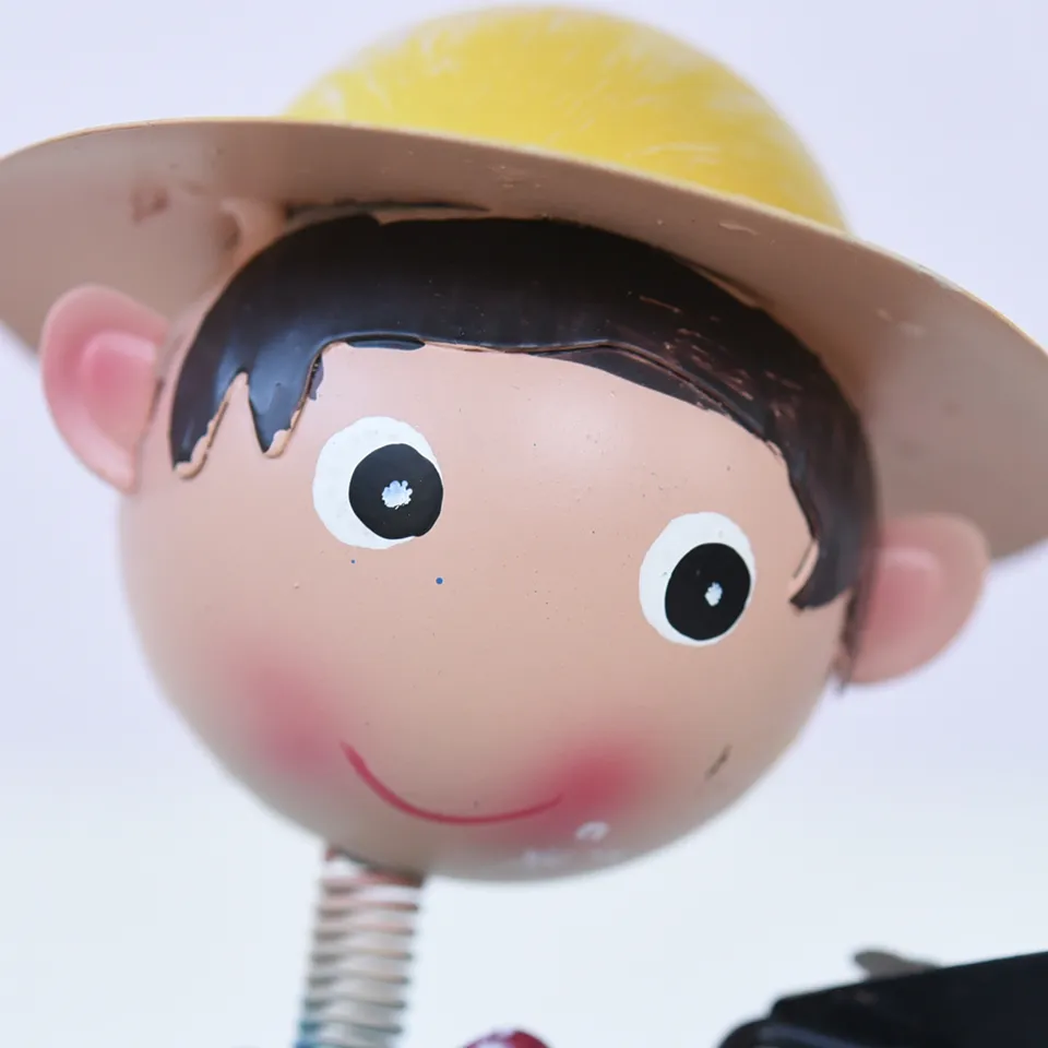 ヨーロピアン ガーデニング オブジェ ミニ 庭仕事の少年 画像8