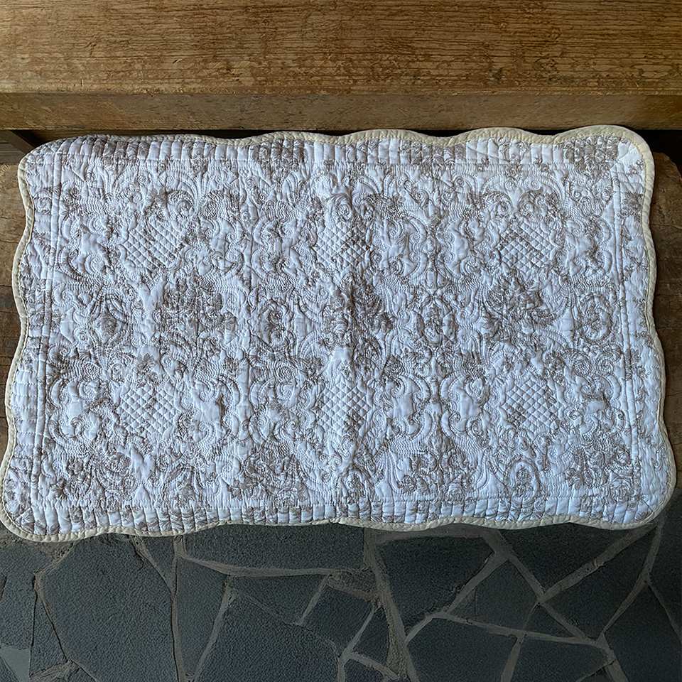 マット 敷物 キルト ベージュ 布製 インテリア雑貨 画像3