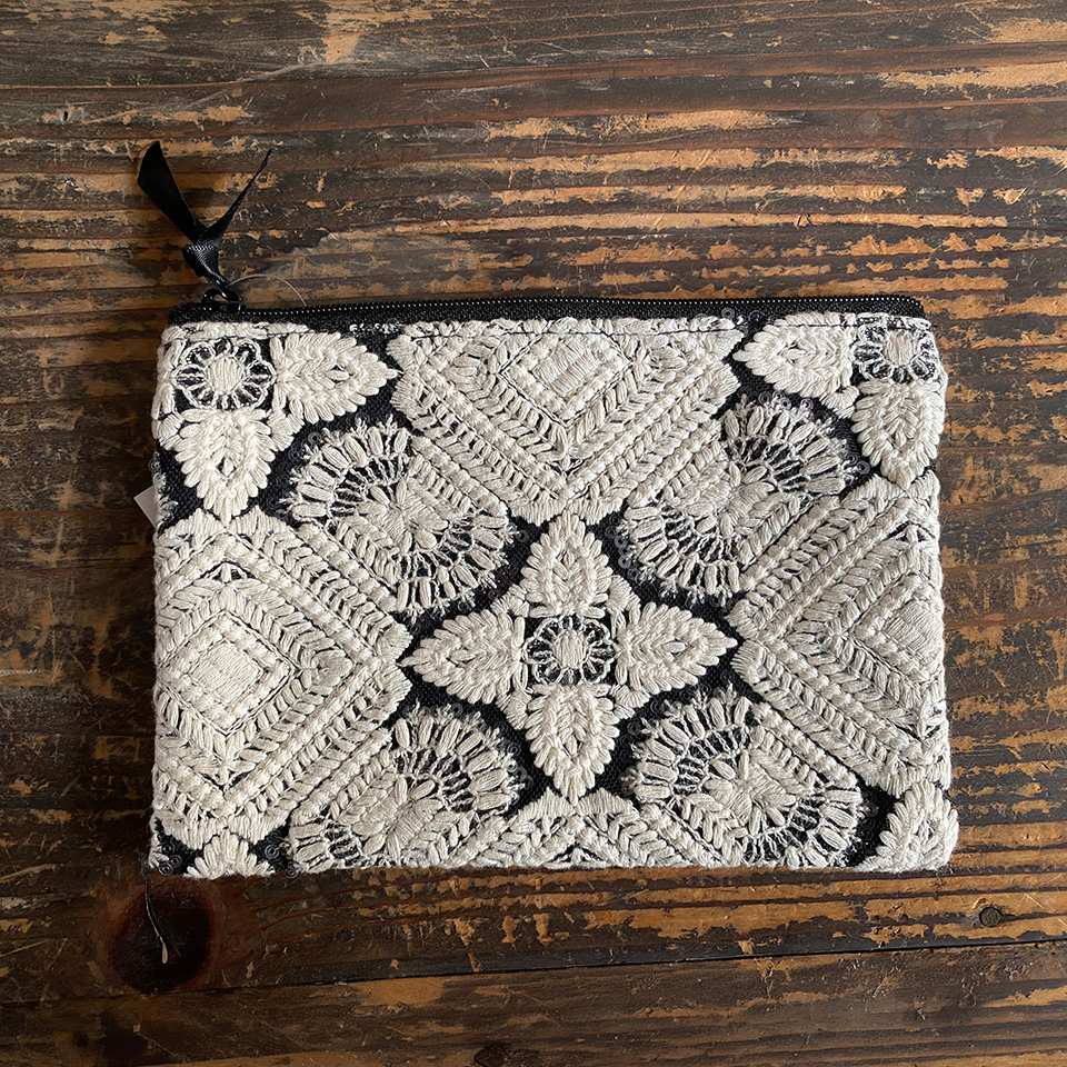 フロコンドネージュ フラットポーチS 12×18cm 画像5