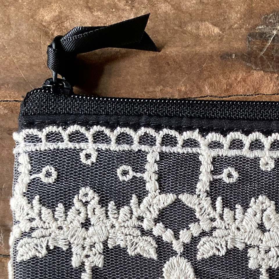 フラットポーチ 化粧ポーチ ファブリック レース 刺繍 ファッション雑貨 画像3