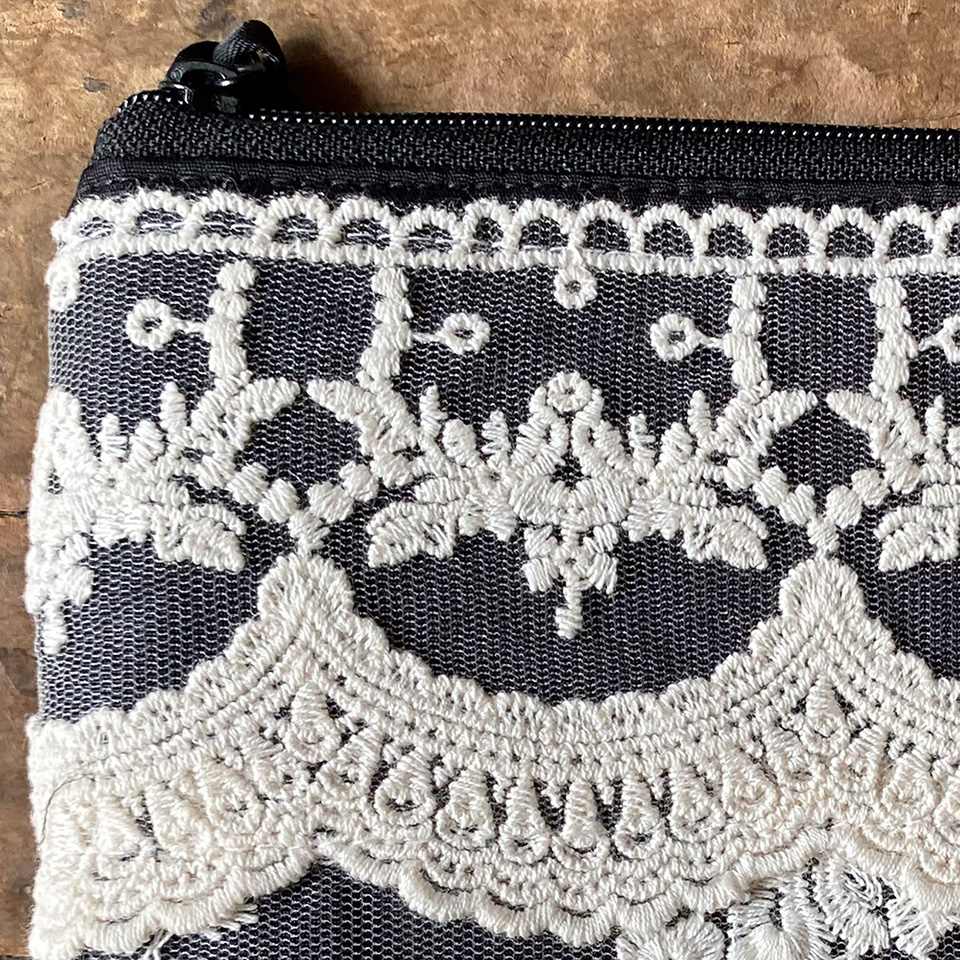 ポーチ 化粧ポーチ ファブリック レース 刺繍 ファッション雑貨 画像3