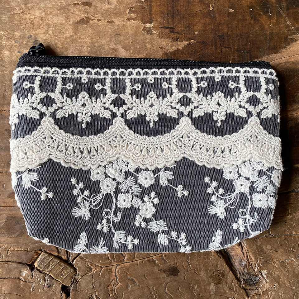 ポーチ 化粧ポーチ ファブリック レース 刺繍 ファッション雑貨 画像4