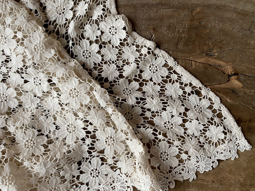 レースファブリック