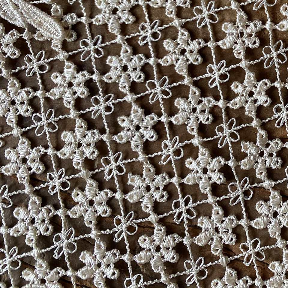 テーブルクロス 90cmRD ラウンド テーブルリネン レース 画像3