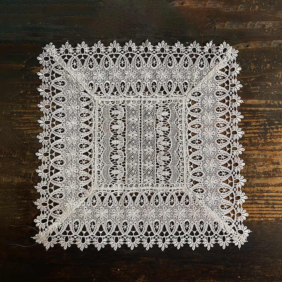 ドイリー 正方形 敷物 花瓶敷 テーブルリネン ギュピールレース 画像4
